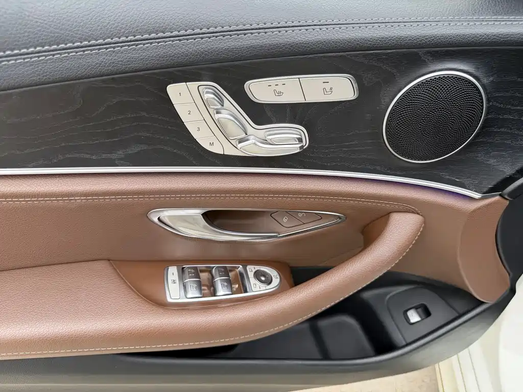 Mercedes-Benz E-Class 2018 — фото 5