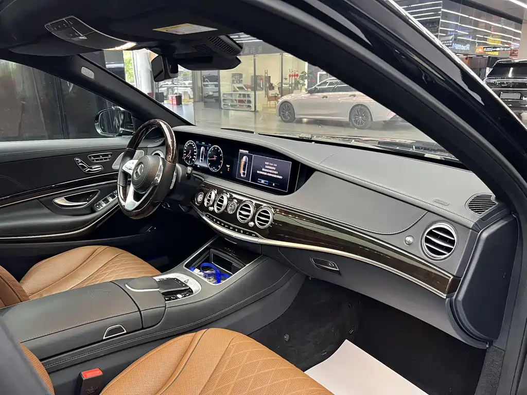 Mercedes-Benz S-Class 2020 — фото 17