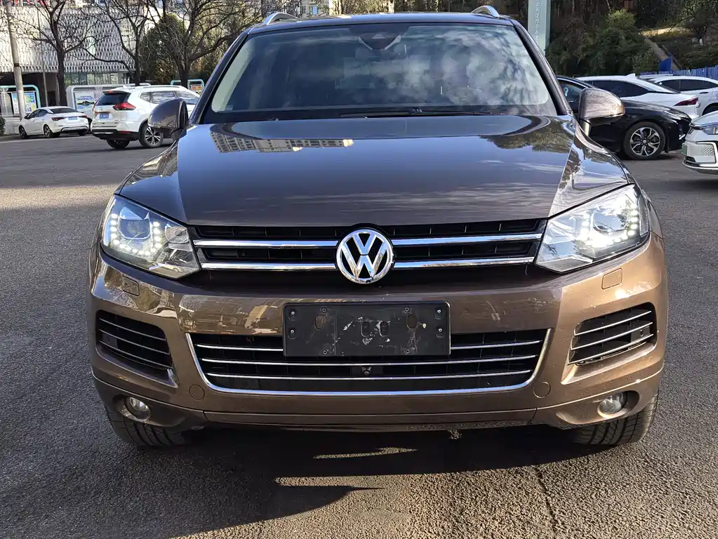 Volkswagen Touareg 2015 — фото 2