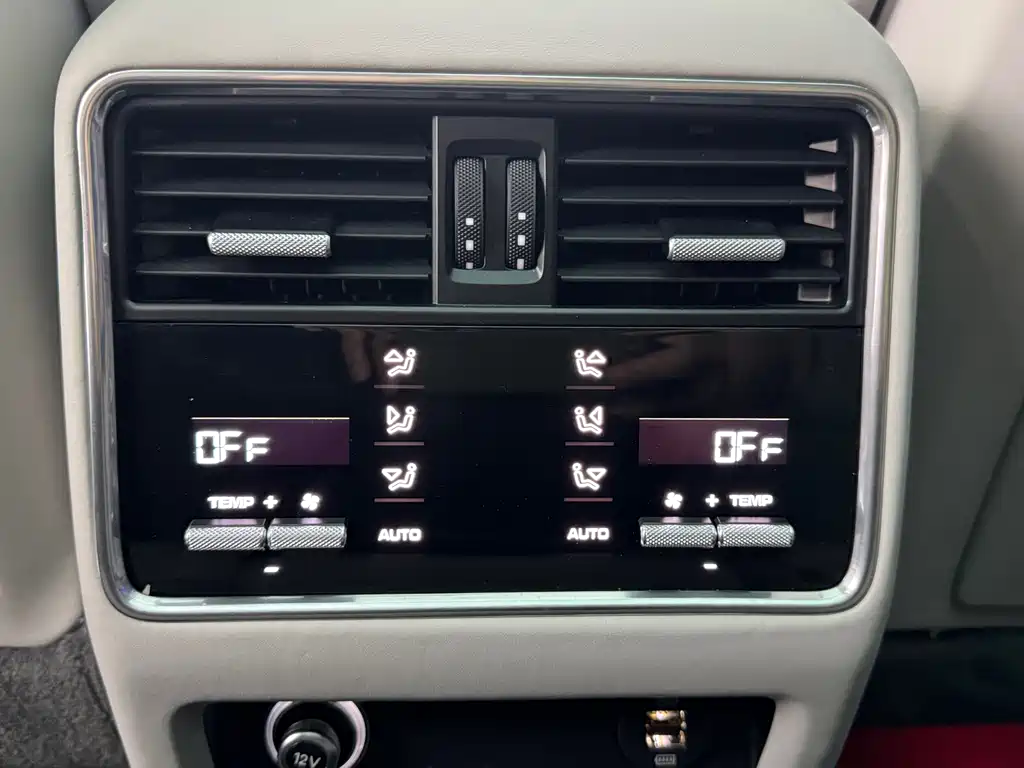 Porsche Cayenne 2018 — фото 13