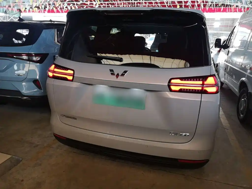 Wuling Starlight 730 EV 2025 — фото 6