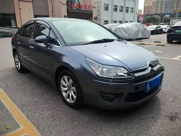 Citroën Sega 2011