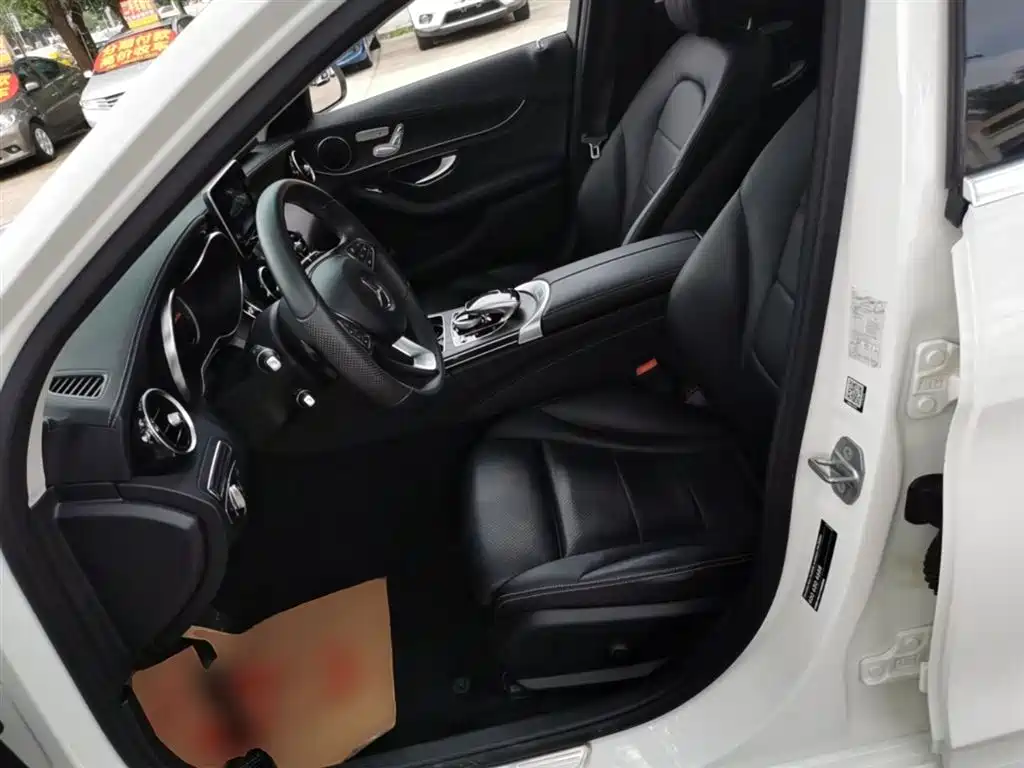 Mercedes-Benz C-Class 2017 — фото 15