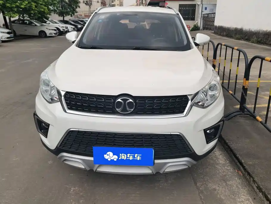 BAIC Shenbao X35 2018 — фото 2