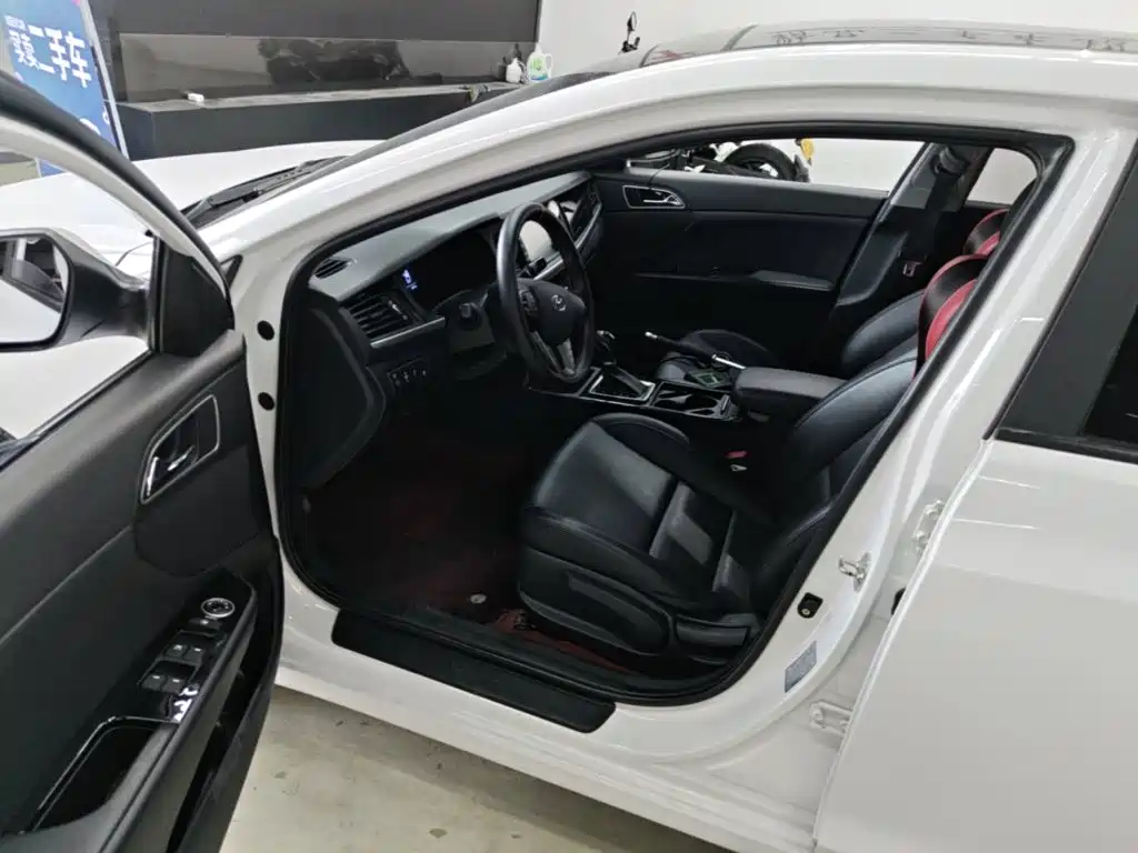 Hyundai Mistra 2017 — фото 16
