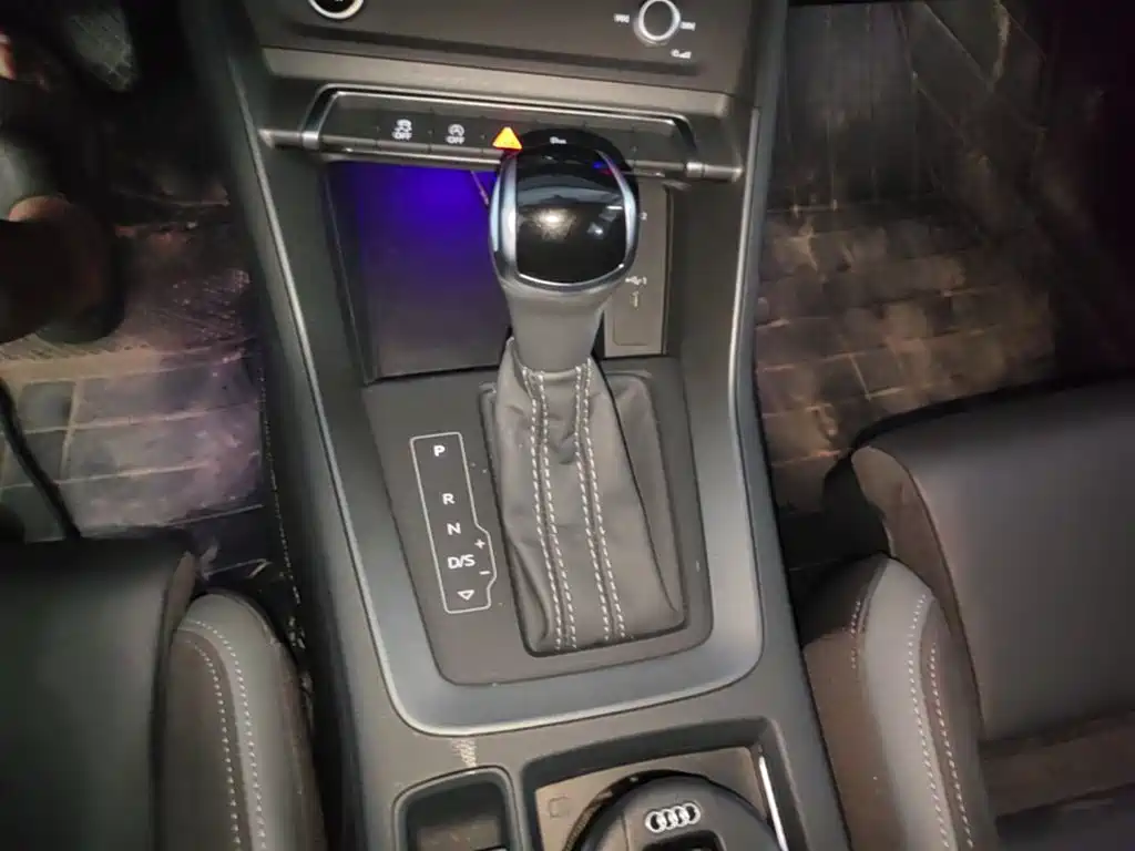 Audi Q3 Sportback 2022 — фото 14