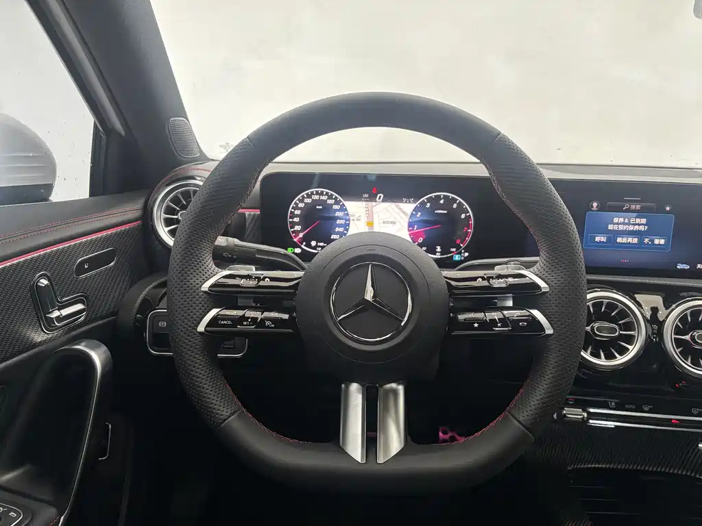 Mercedes-Benz A-Class 2025 — фото 17