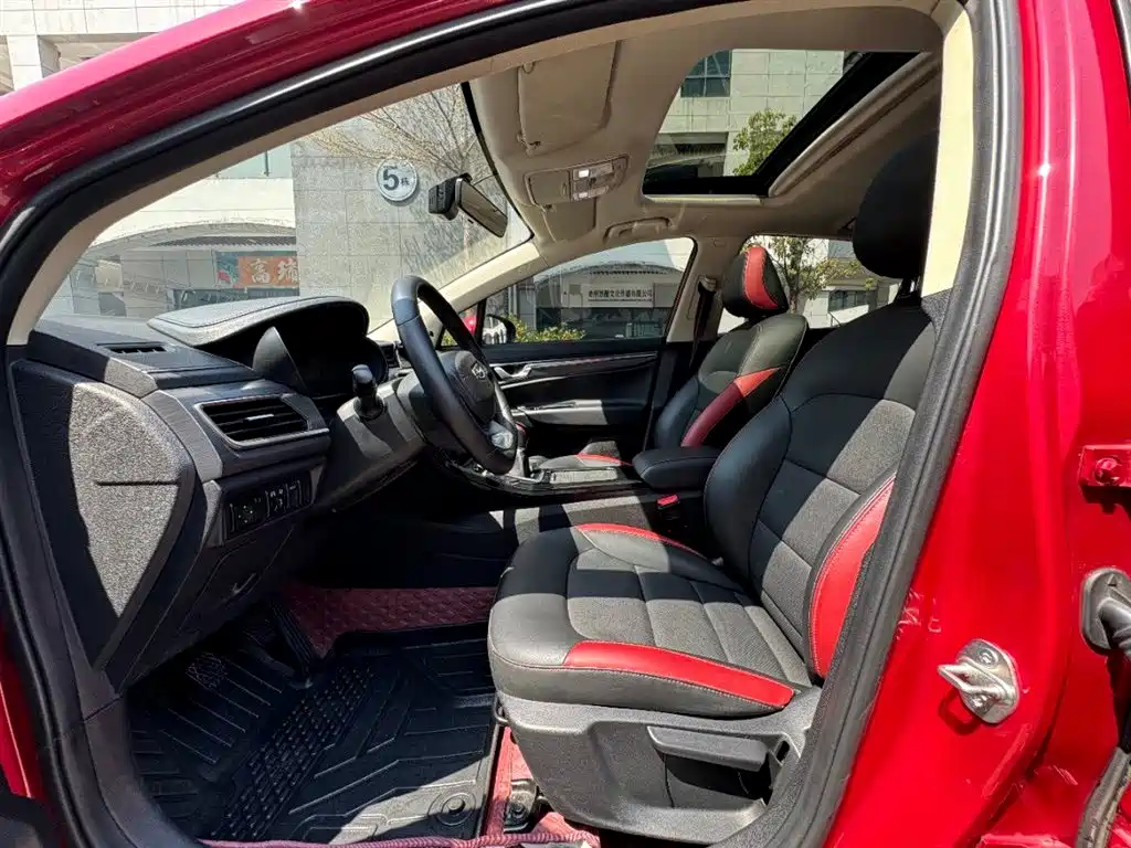Geely Emgrand GS 2020 — фото 6
