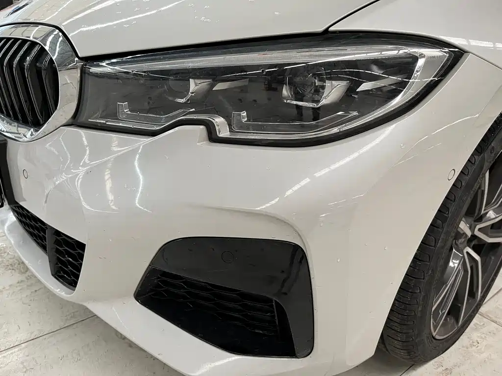 BMW 3 Series 2021