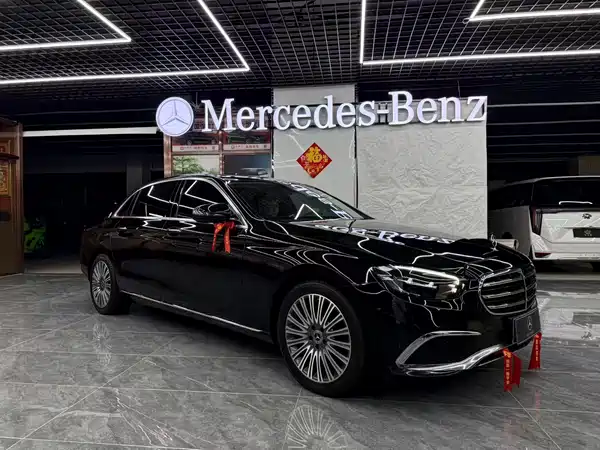 Mercedes-Benz E-Class 2023