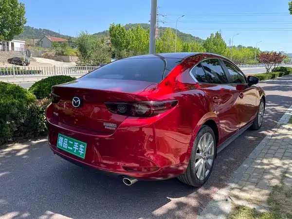 Mazda 3 Axela 2021