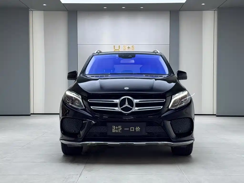 Mercedes-Benz GLE 2019 — фото 2