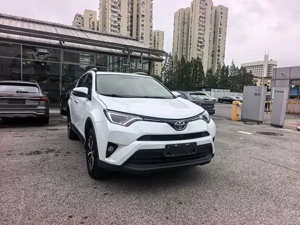 Toyota RAV4 2017