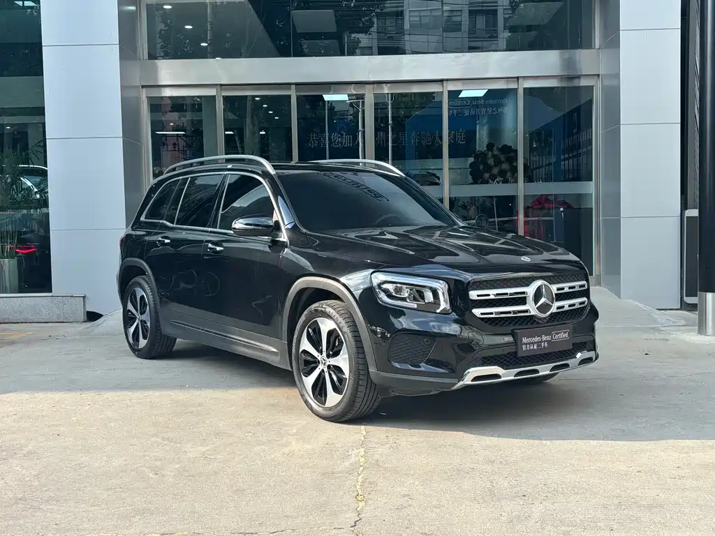 Mercedes-Benz GLB 2023 — фото 3