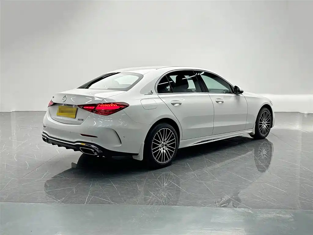 Mercedes-Benz C-Class 2023