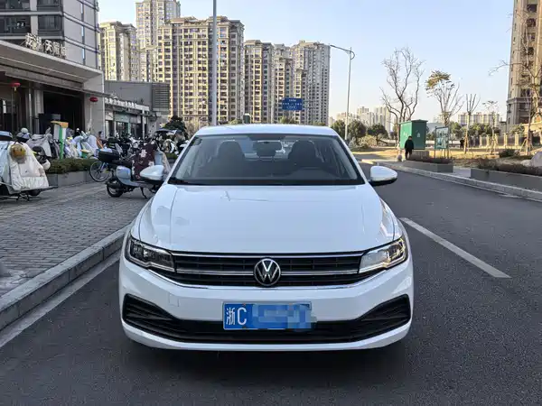 Volkswagen Bora 2021