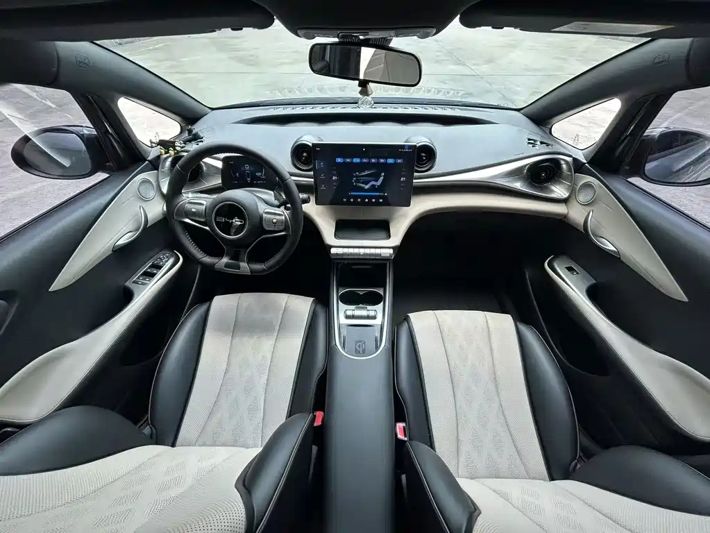 BYD Dolphin 2024 — фото 15