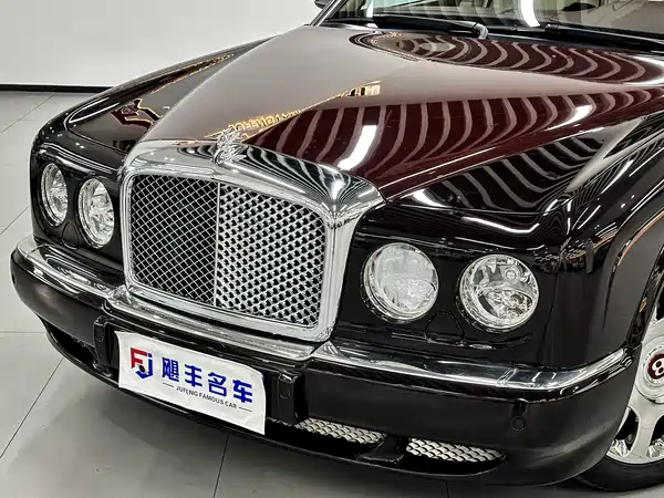 Bentley Elegant 2006