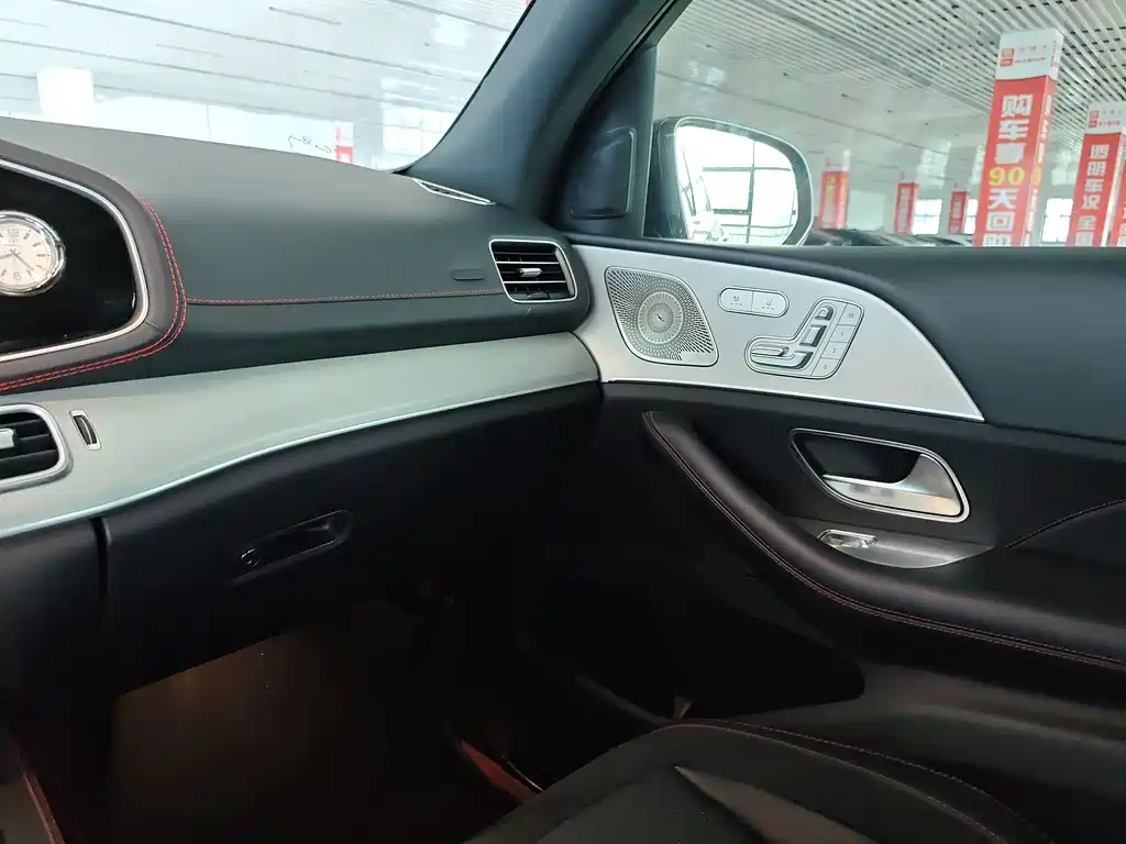 Mercedes-Benz GLE AMG 2021 — фото 13