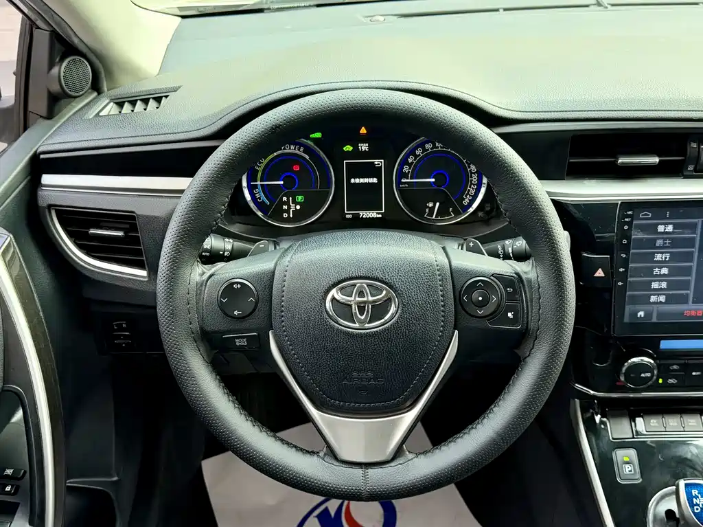 Toyota Corolla 2016 — фото 5