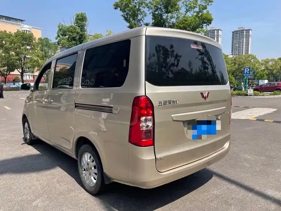 Wuling Rongguang V 2017 — фото 8