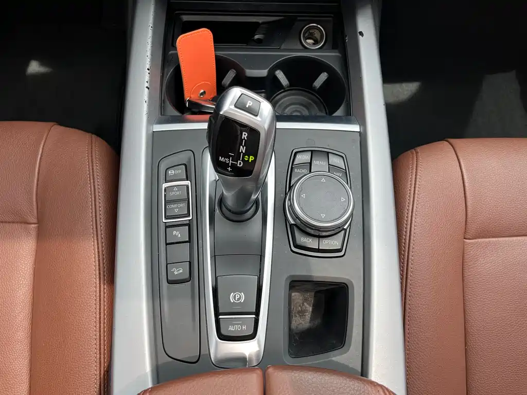 BMW X5 2017 — фото 12