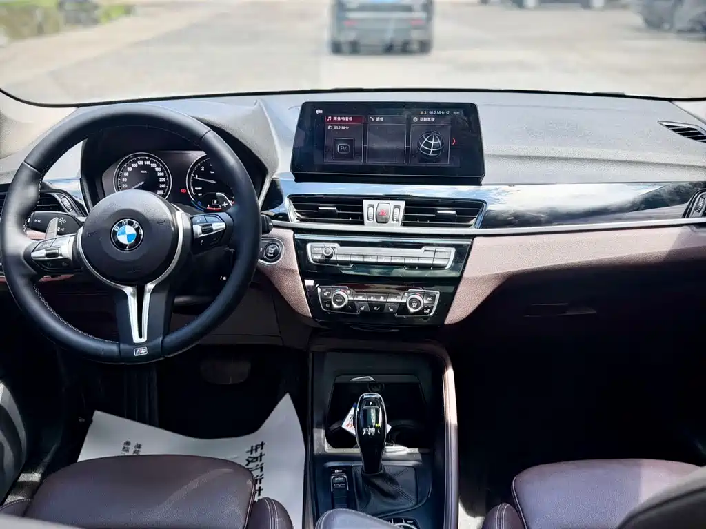 BMW X1 2021 — фото 24