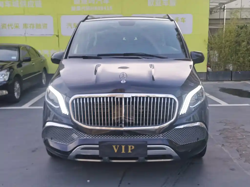 Mercedes-Benz Vito 2024 — фото 2