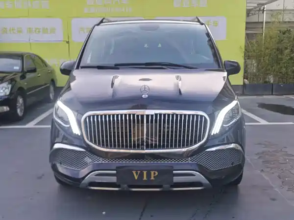 Mercedes-Benz Vito 2024