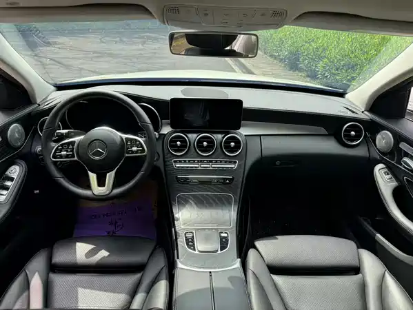 Mercedes-Benz C-Class 2019