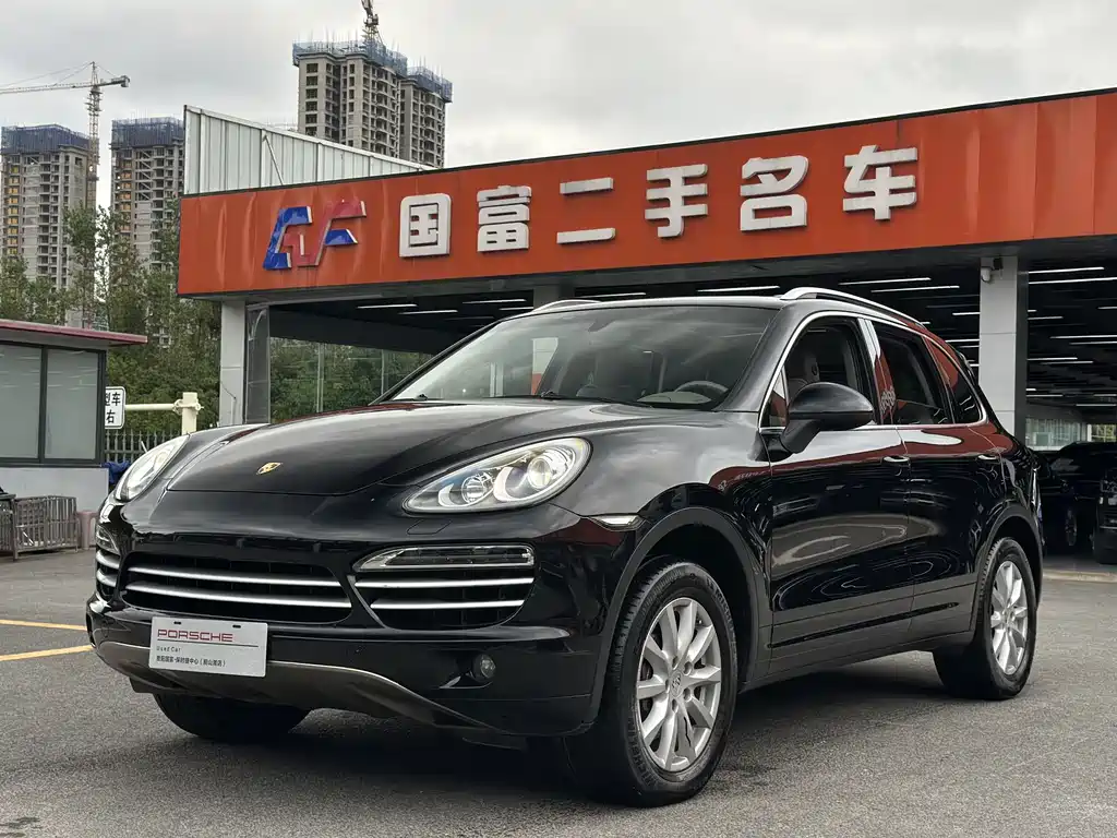 Porsche Cayenne 2011