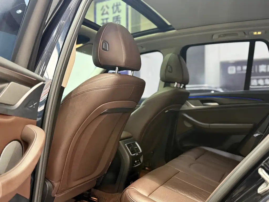 BMW X3 2021 — фото 11