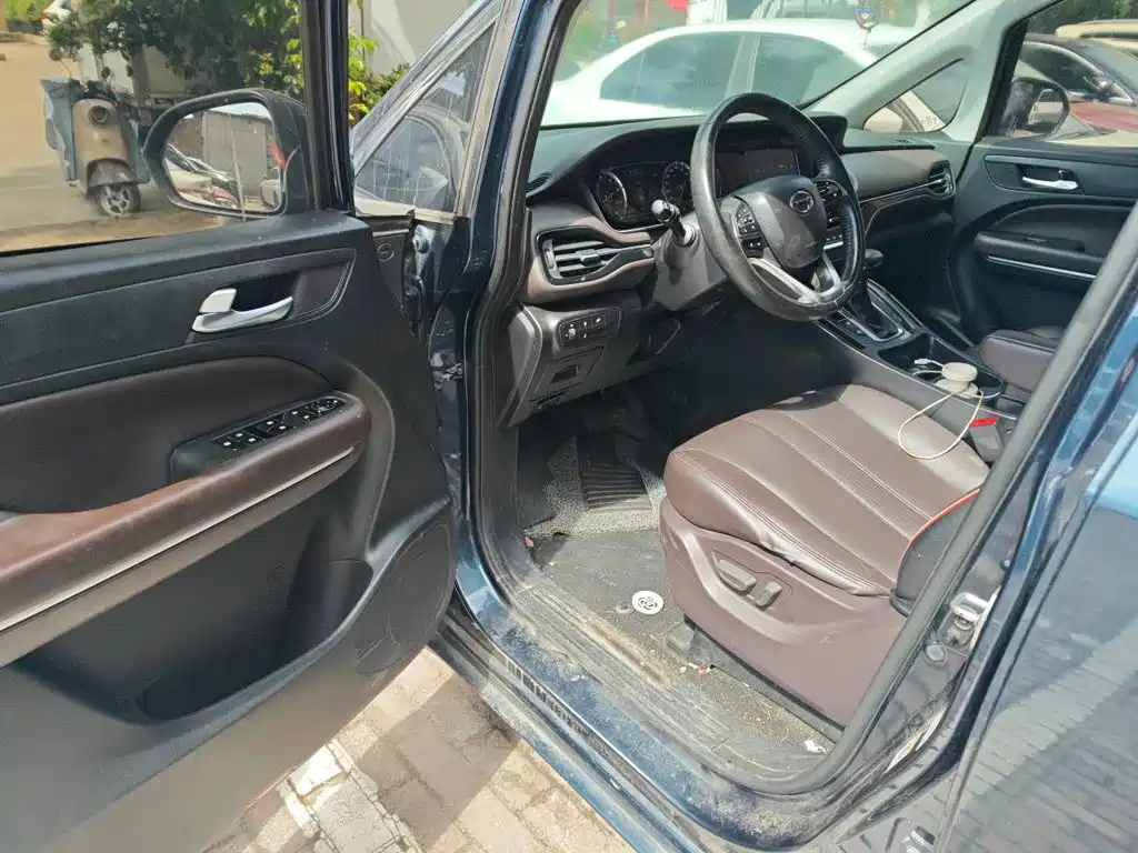 GAC Motor Trumpchi M6 2020 — фото 14