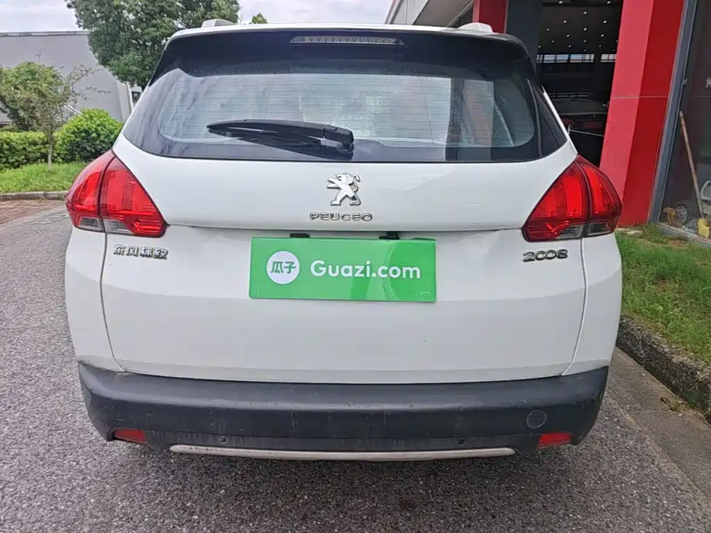 Peugeot 2008 2015