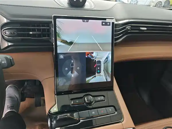 NIO ES8 2020