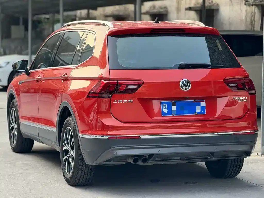 Volkswagen Tiguan L 2017 — фото 9