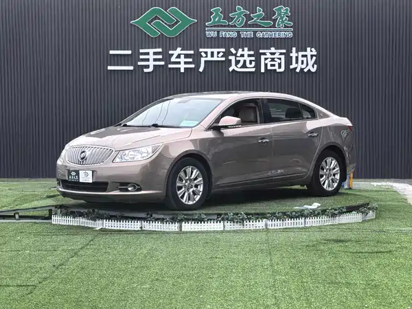 Buick LaCrosse 2012