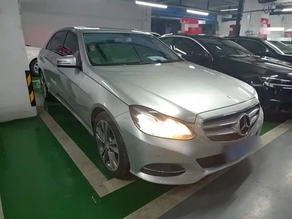 Mercedes-Benz E-Class 2015