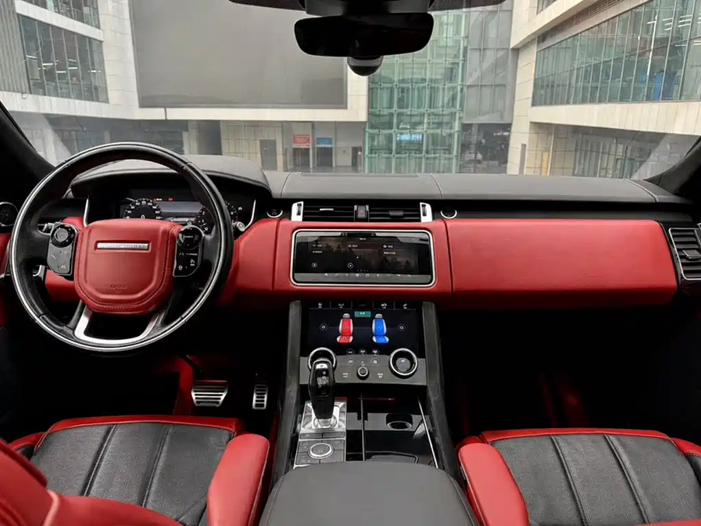 Land Rover Range Rover Sport 2019 — фото 12
