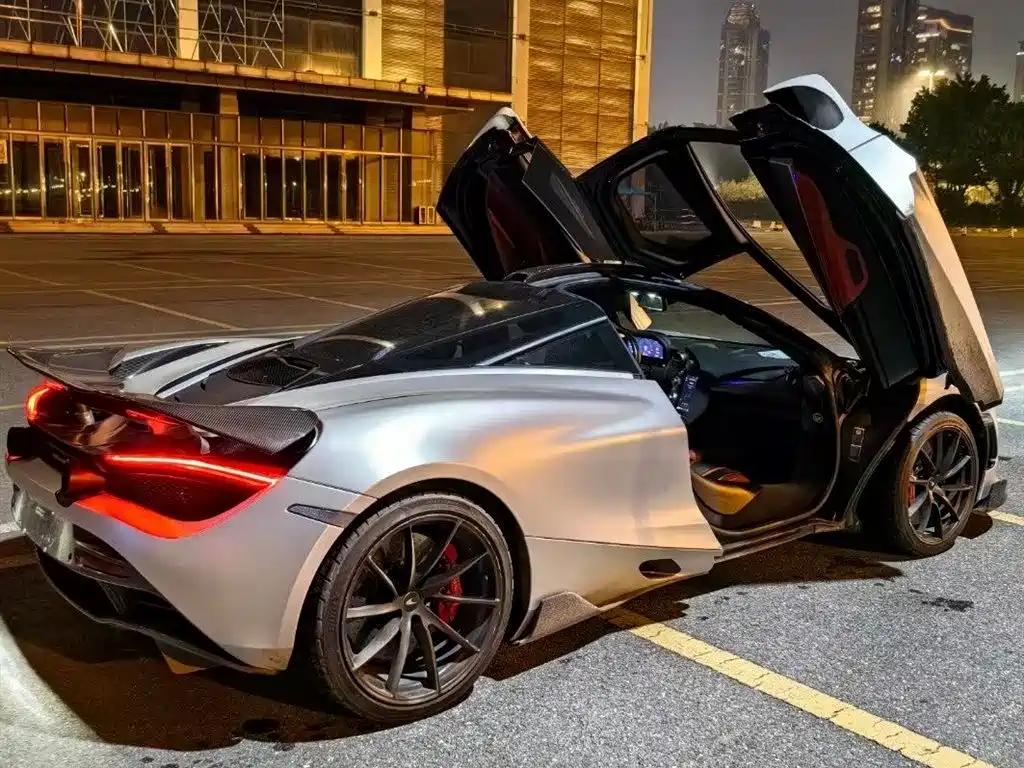 McLaren 720S 2018 — фото 4