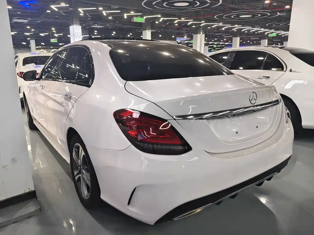 Mercedes-Benz C-Class 2019 — фото 14