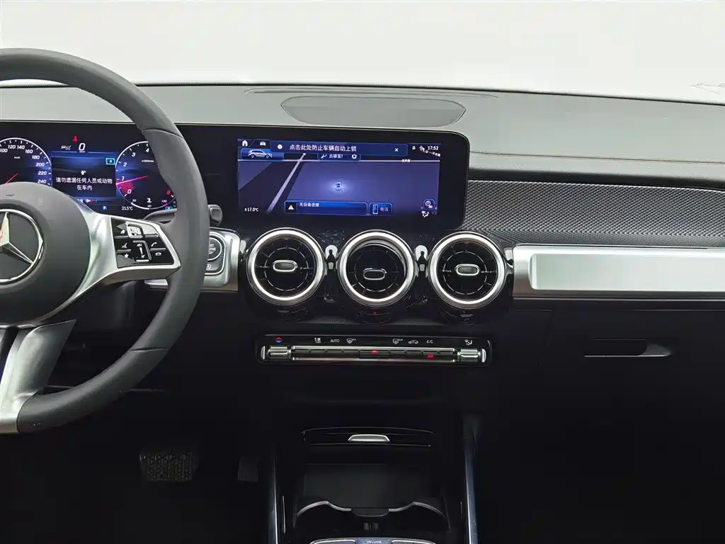 Mercedes-Benz GLB 2023 — фото 12