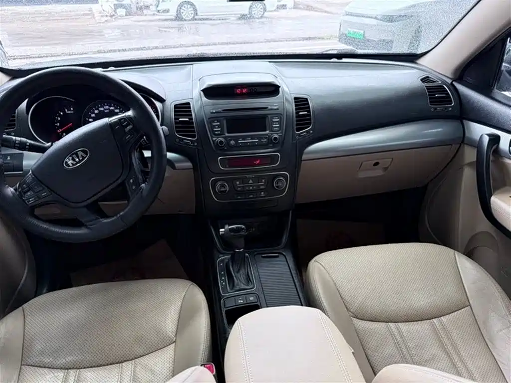 Kia Sorento 2013 — фото 9