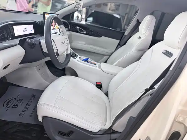 Geely Galaxy Starwish 2024
