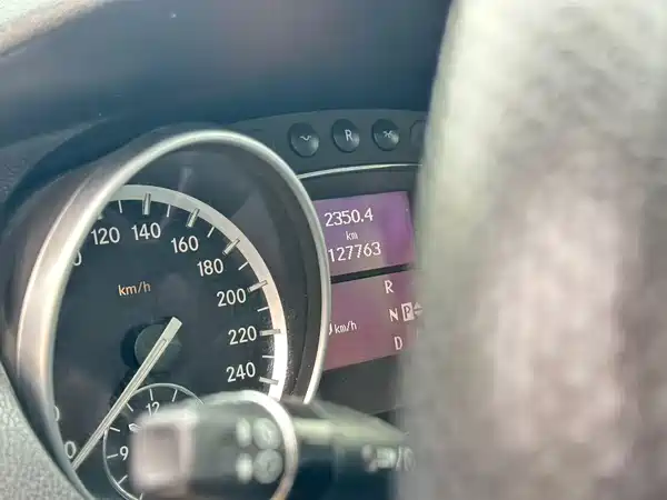 Mercedes-Benz R-Class 2016