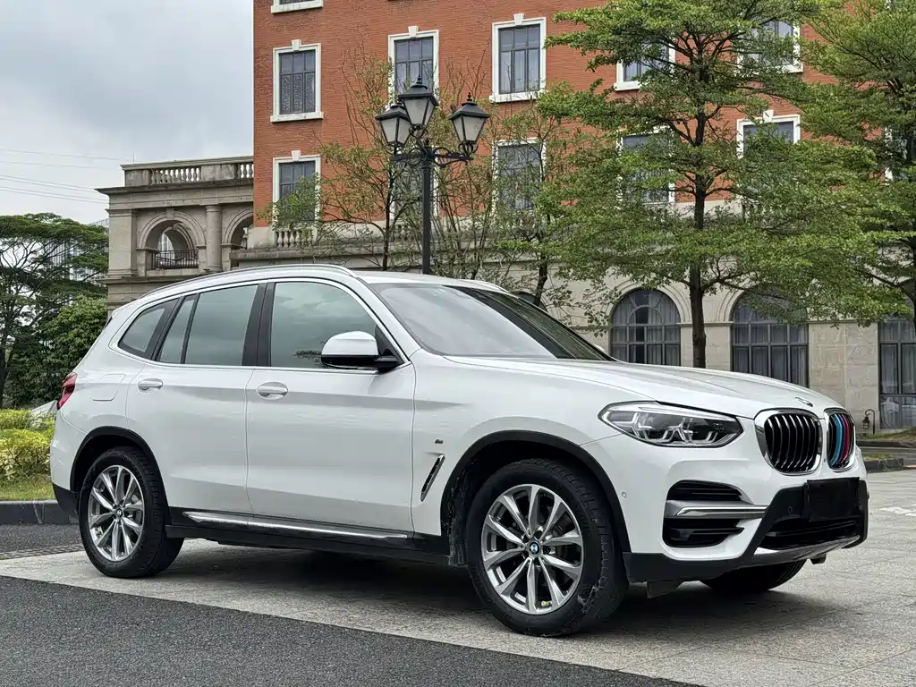 BMW X3 2019 — фото 3