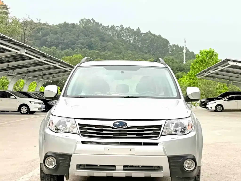 Subaru Forester 2009 — фото 2