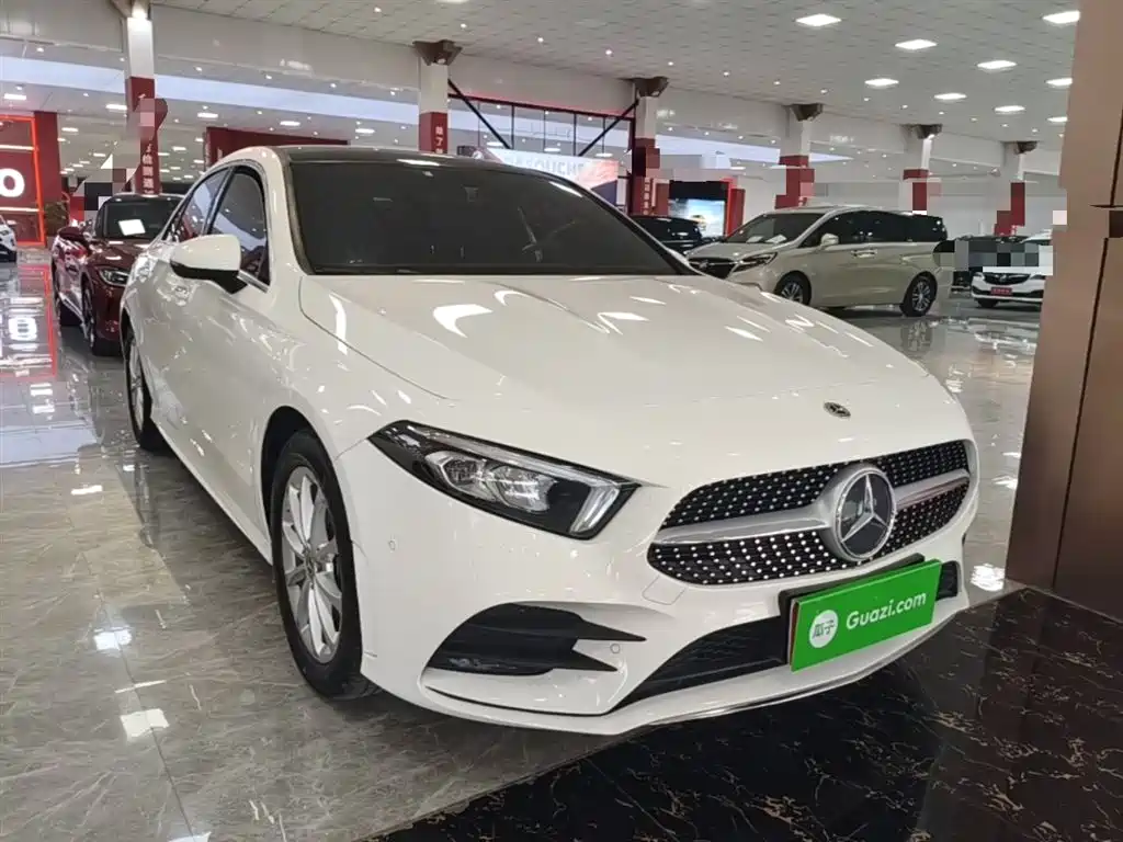 Mercedes-Benz A-Class 2021 — фото 4