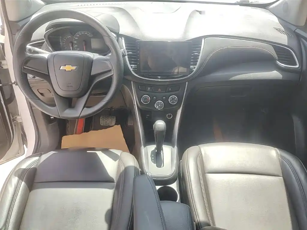 Chevrolet Trax 2017 — фото 10