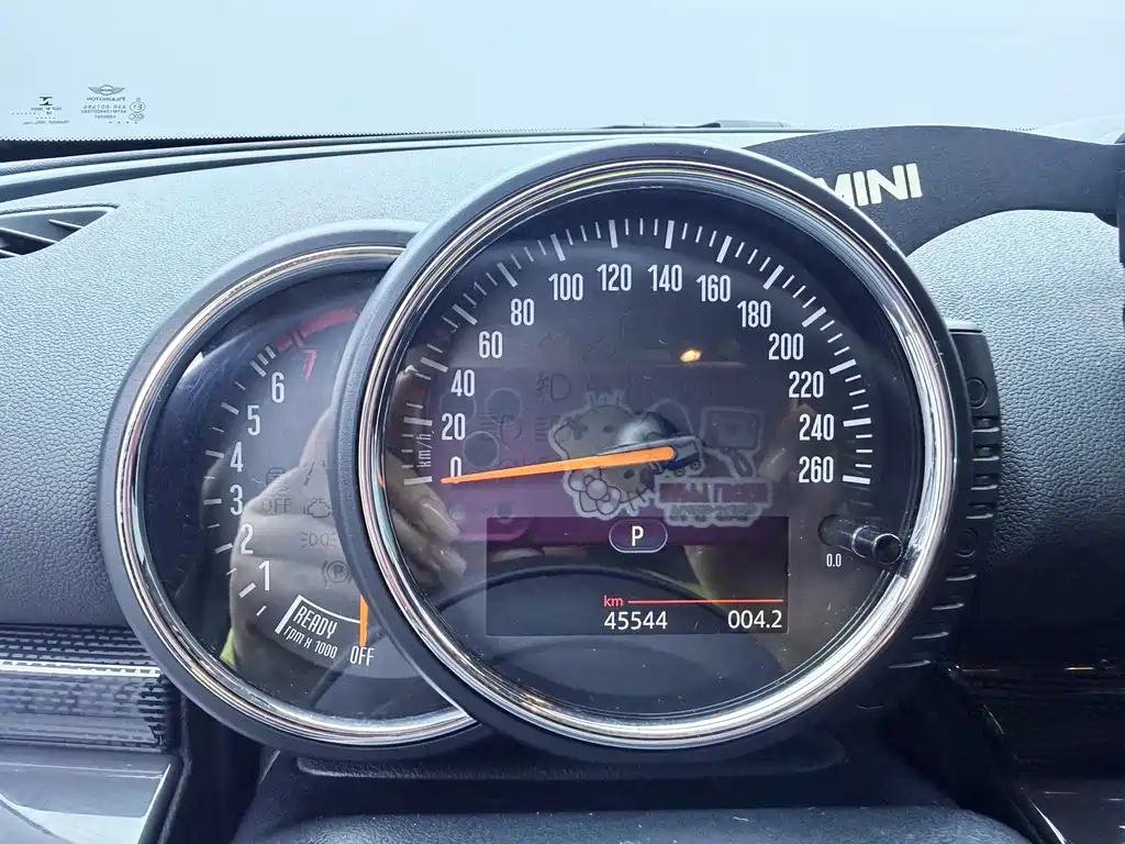 MINI Clubman 2017 — фото 14